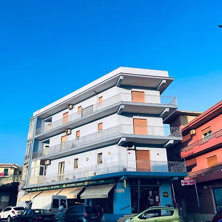 The Green House On The Sea Pozzallo Exterior photo